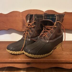 L.L. Bean Brown Flannel line. 8”. Size 10